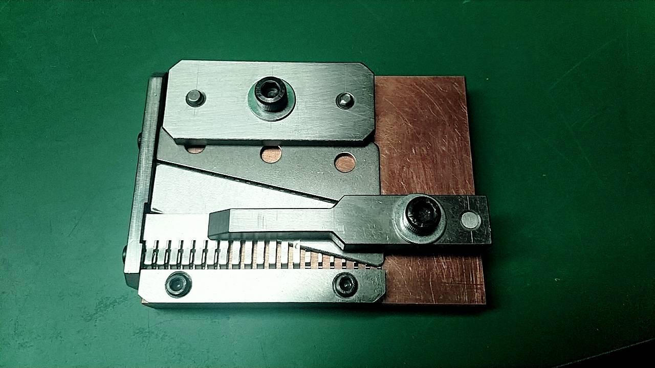 This is the special tool designed by Mr. Wang for assembling the comb of Muro Box. (Patent Pending)