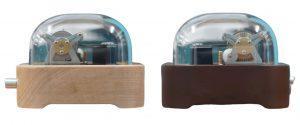2 colors of Muro Box-N20: The light color version is one the left, and the dark color version is on the right.