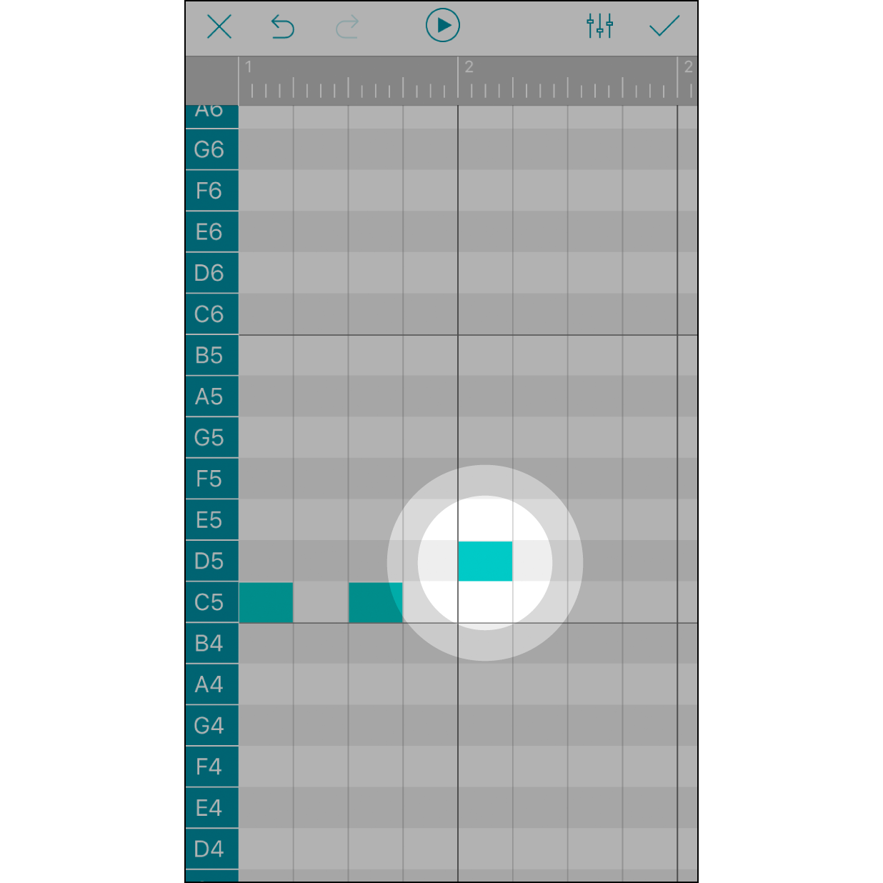 輕點增加音符輕點螢幕方格會出現對應音階，再次點擊以取消。每一個格子是16分音符。畫面最上方的灰色橫軸內顯示的數字是拍數。