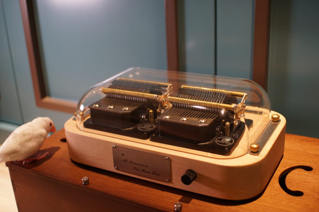 スマートオルゴールMuro Boxの木箱と共鳴箱の設計経緯 - Muro Box